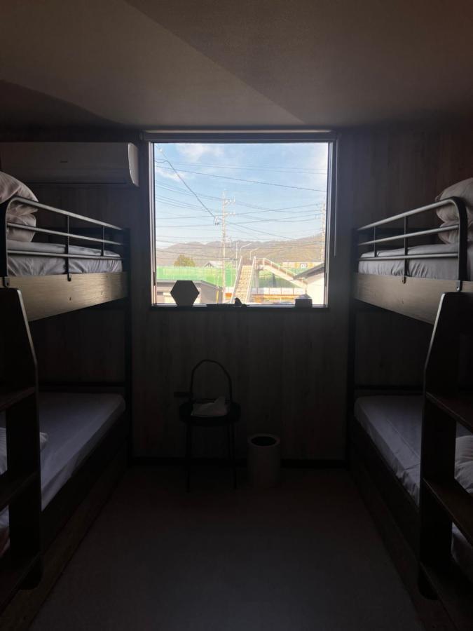 Kiiiya Cafe&Hostel Адзумино Экстерьер фото